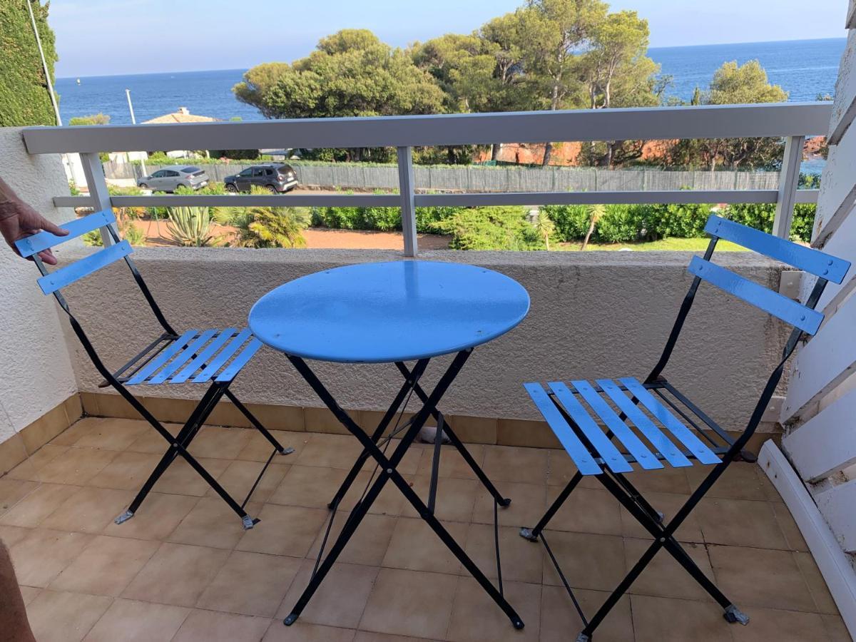 Appartement Vue Mer Domaine Arbore Saint-Raphaël Exteriör bild